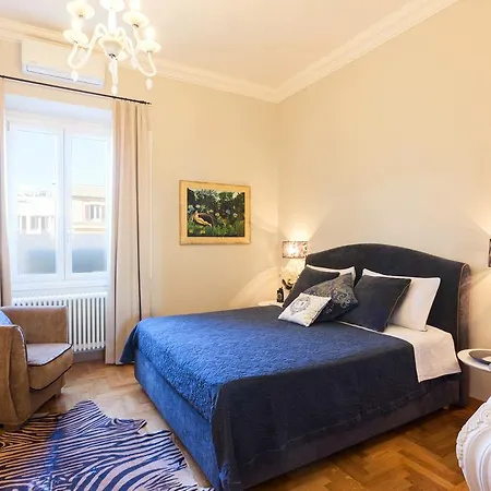 Lägenhet Casa Luxury